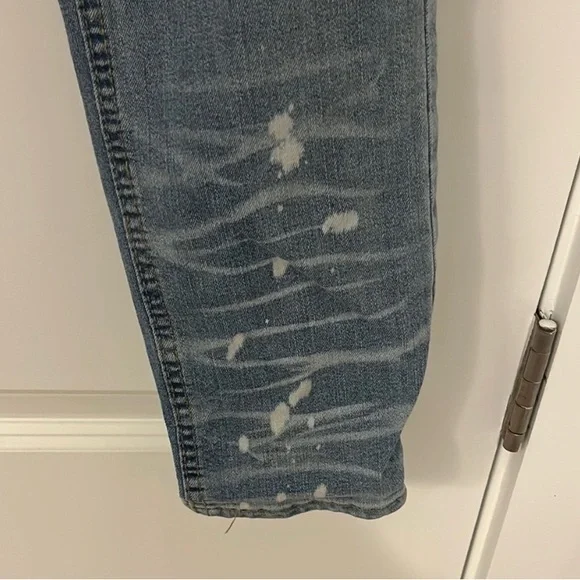 Men's Distressed Skinny Jeans in Classic Blue - Picture 3 of 9